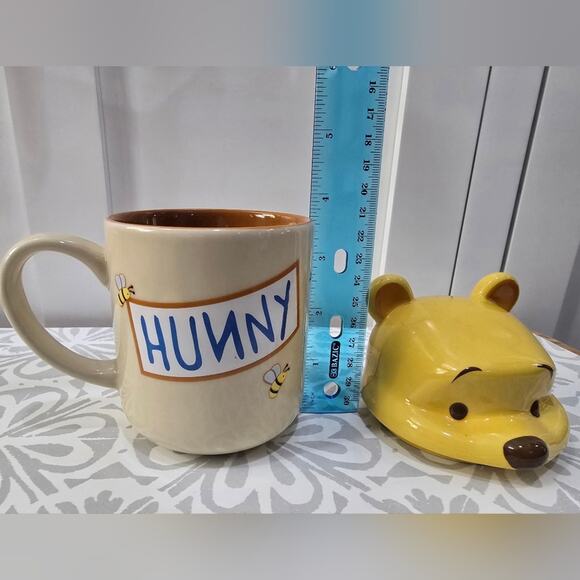 Disney Winnie the Pooh “Hunny” Mug with Lid – 3D Character Top - Picture 8 of 9